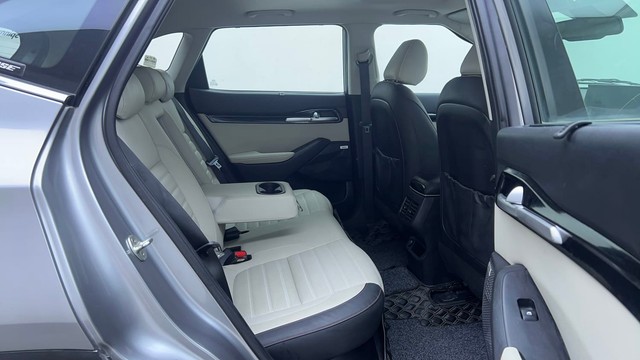 Second-hand 2020 Kia Seltos GTX Plus Diesel AT for sale in Hyderabad-39