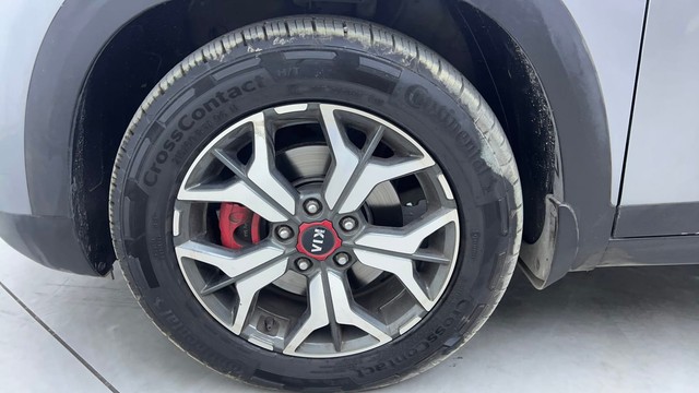 Second-hand 2020 Kia Seltos GTX Plus Diesel AT for sale in Hyderabad-20