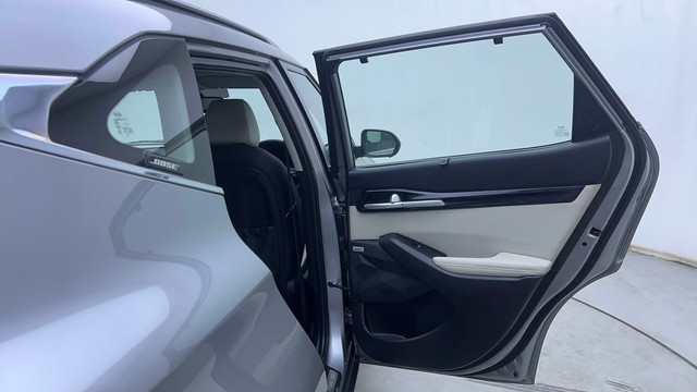 Second-hand 2020 Kia Seltos GTX Plus Diesel AT for sale in Hyderabad-37