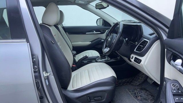 Second-hand 2020 Kia Seltos GTX Plus Diesel AT for sale in Hyderabad-15