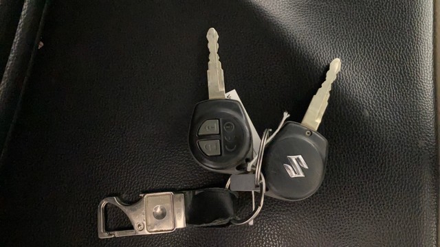 Second-hand 2023 Maruti Wagon R VXI CNG for sale in Lucknow-21