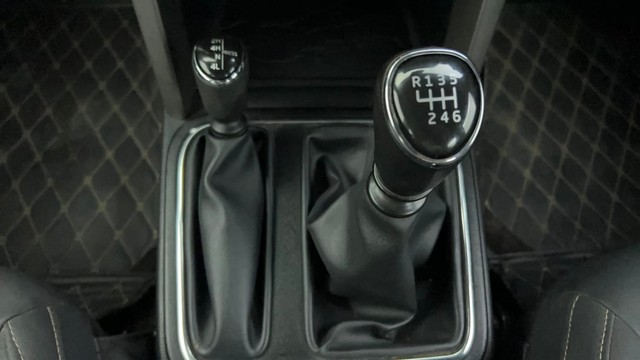 Second-hand 2021 Mahindra Thar LX Hard Top for sale in Ahmedabad-12