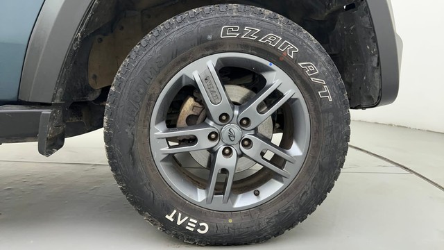 Second-hand 2021 Mahindra Thar LX Hard Top for sale in Ahmedabad-17