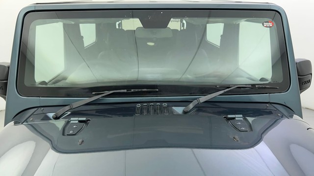 Second-hand 2021 Mahindra Thar LX Hard Top for sale in Ahmedabad-10