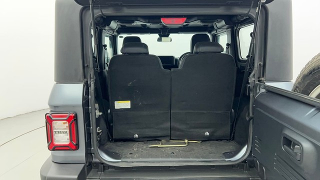 Second-hand 2022 Mahindra Thar LX Hard Top for sale in Ahmedabad-9