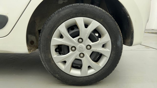 Second-hand 2015 Hyundai Grand i10 1.2 Kappa Sportz BSIV for sale in Ahmedabad-19