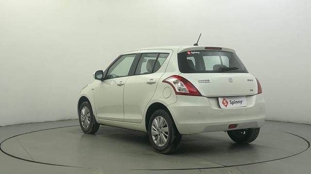 Second-hand 2017 Maruti Swift ZXI for sale in Ahmedabad-5