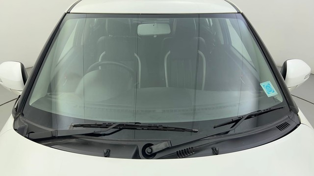 Second-hand 2017 Maruti Swift ZXI for sale in Ahmedabad-10