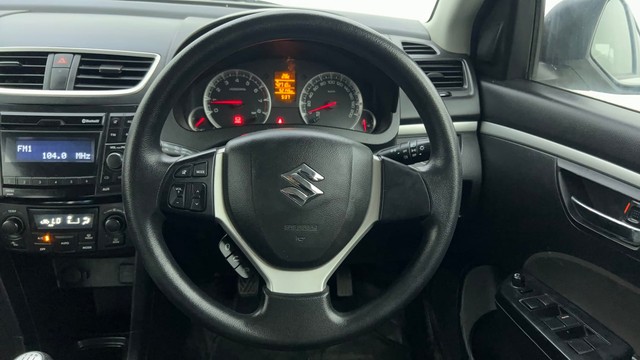 Second-hand 2017 Maruti Swift ZXI for sale in Ahmedabad-29