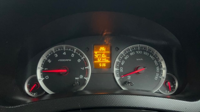 Second-hand 2017 Maruti Swift ZXI for sale in Ahmedabad-13