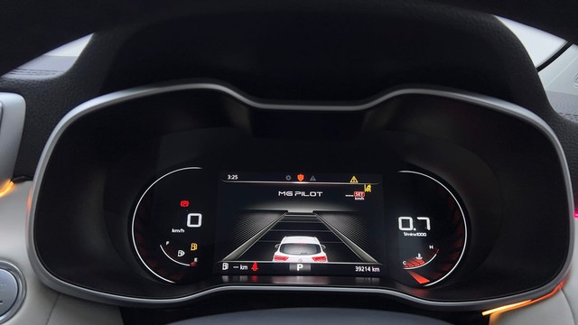 Second-hand 2022 MG Astor Savvy CVT BSVI for sale in Ghaziabad-13