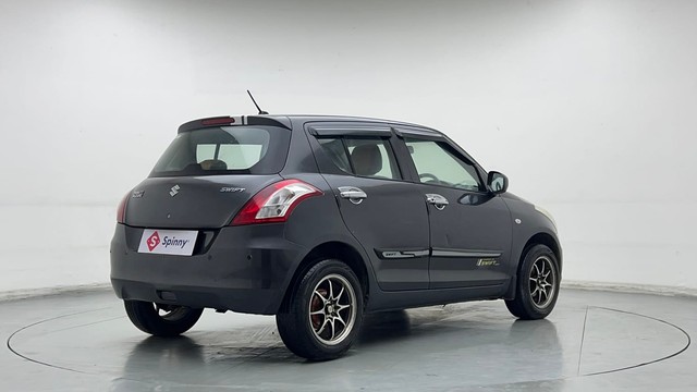 Second-hand 2015 Maruti Suzuki Swift LXI Option for sale in Ghaziabad-3