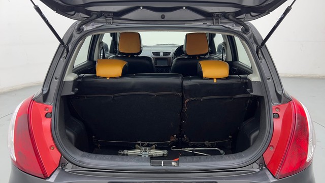 Second-hand 2015 Maruti Suzuki Swift LXI Option for sale in Ghaziabad-9