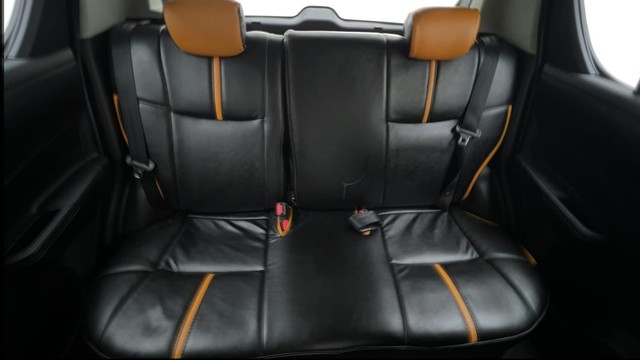 Second-hand 2015 Maruti Suzuki Swift LXI Option for sale in Ghaziabad-37