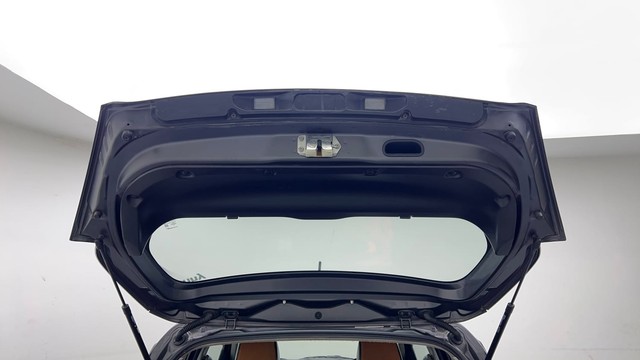 Second-hand 2015 Maruti Suzuki Swift LXI Option for sale in Ghaziabad-23