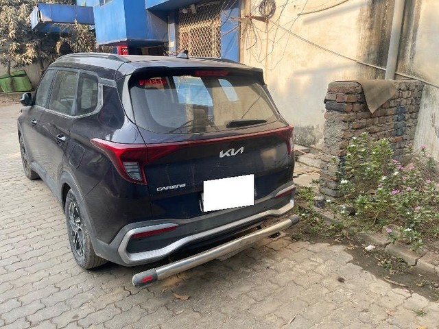 Second-hand 2022 Kia Carens Prestige Diesel BSVI for sale in Patna-1