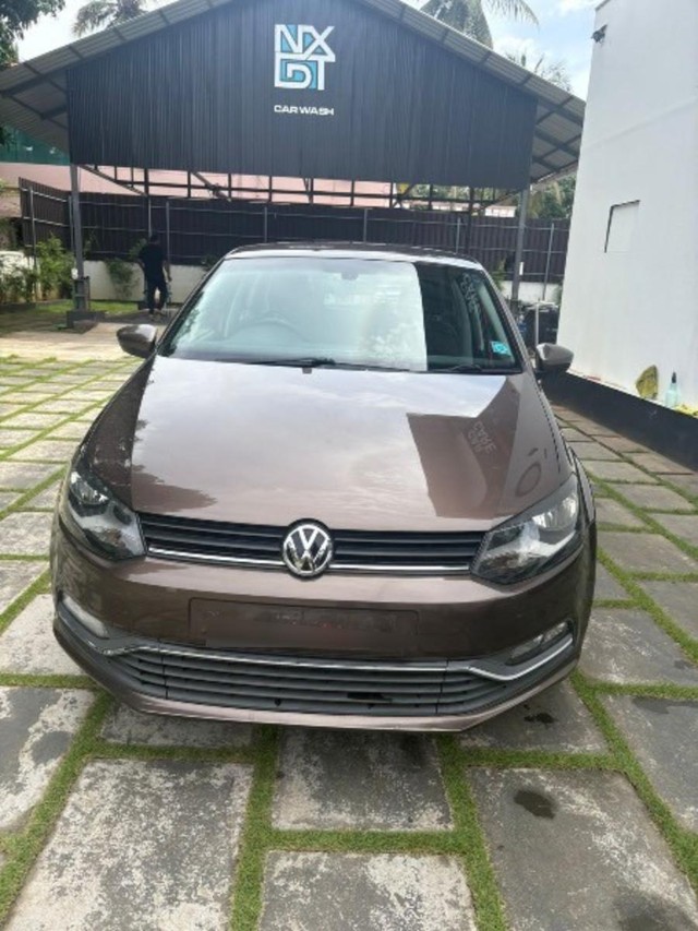 Second-hand 2017 Volkswagen Polo 1.2 MPI Highline Plus for sale in Thrissur-3