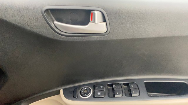 Second-hand 2016 Hyundai Grand i10 Sportz for sale in Gulbarga-17