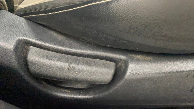 Second-hand 2016 Hyundai Grand i10 Sportz for sale in Gulbarga-18