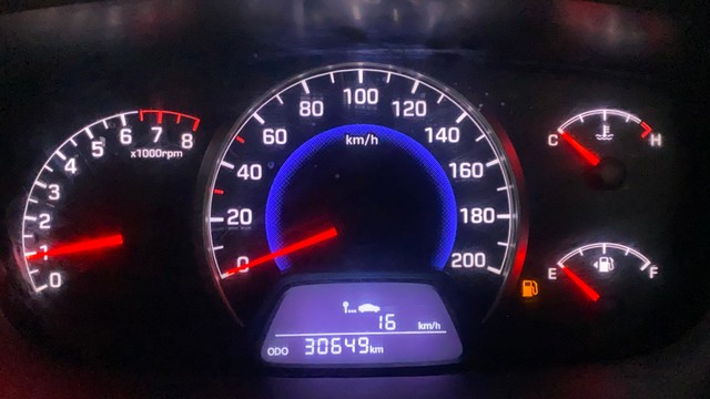 Second-hand 2016 Hyundai Grand i10 Sportz for sale in Gulbarga-11