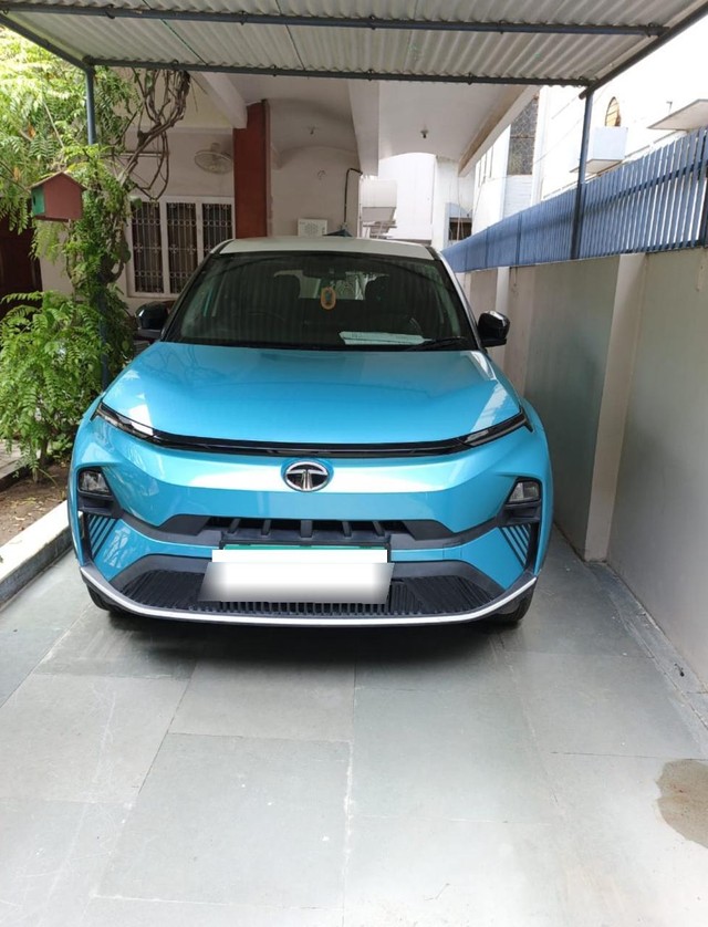 Tata Nexon Creative CNG Second-hand 2024 Tata Nexon Creative CNG for sale in Allahabad-0