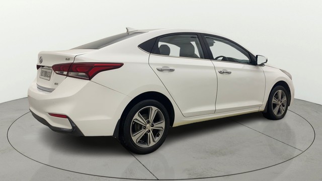 Second-hand 2019 Hyundai Verna VTVT 1.6 SX for sale in Bangalore-2