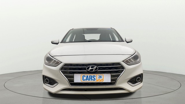 Second-hand 2019 Hyundai Verna VTVT 1.6 SX for sale in Bangalore-7