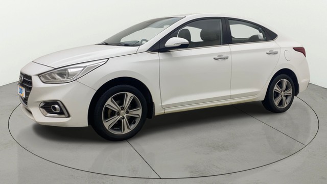 Second-hand 2019 Hyundai Verna VTVT 1.6 SX for sale in Bangalore-6