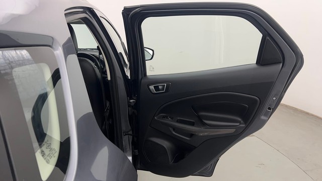 Second-hand 2019 Ford Ecosport Titanium Plus AT for sale in Chandigarh-24