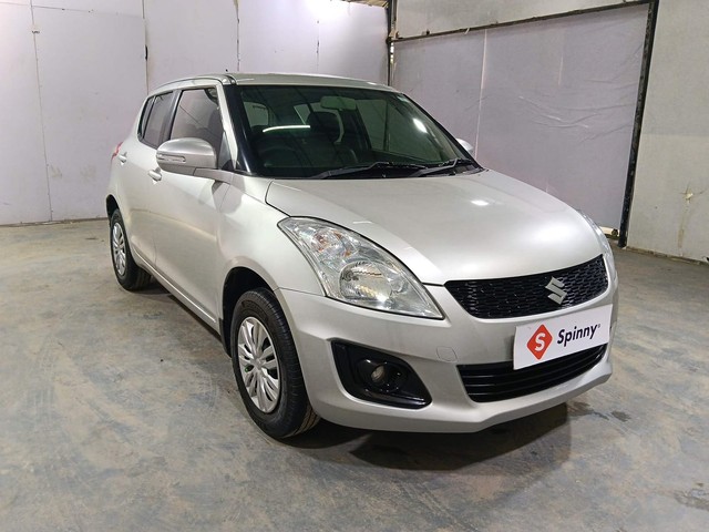 Second-hand 2015 Maruti Swift VXI for sale in Kochi-1