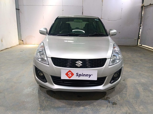 Second-hand 2015 Maruti Swift VXI for sale in Kochi-7