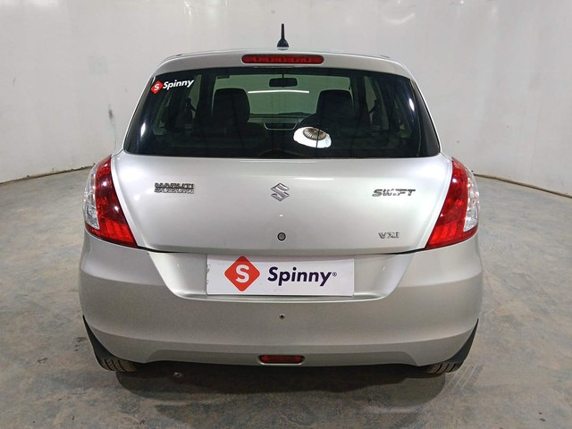 Second-hand 2015 Maruti Swift VXI for sale in Kochi-4