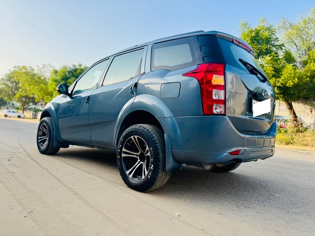 Second-hand 2015 Mahindra XUV500 W4 for sale in Jaipur-3