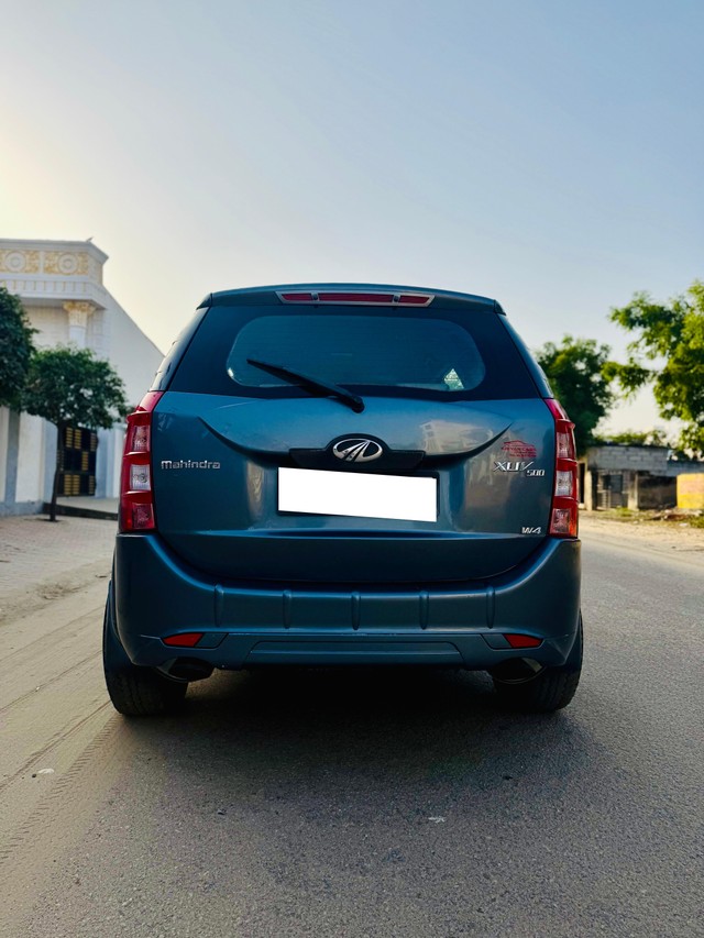 Second-hand 2015 Mahindra XUV500 W4 for sale in Jaipur-2
