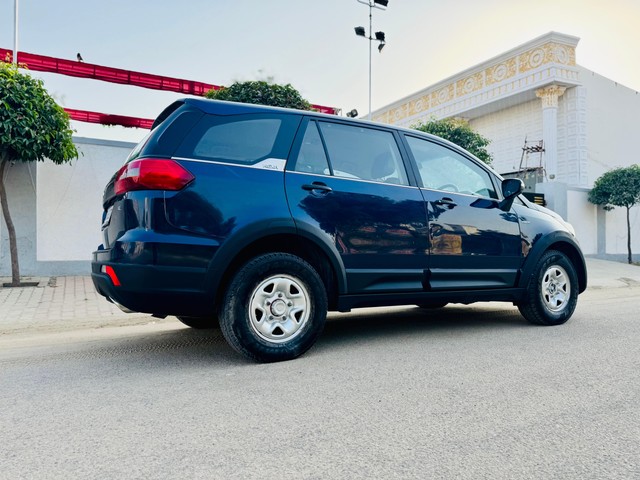 Second-hand 2017 Tata Hexa XE for sale in Jaipur-2