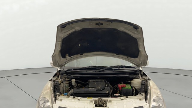 Second-hand 2013 Maruti Suzuki Swift Dzire VXI for sale in Lucknow-9