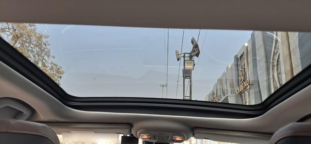 Second-hand 2024 Jeep Meridian Limited Opt 4x4 AT for sale in New Delhi-5