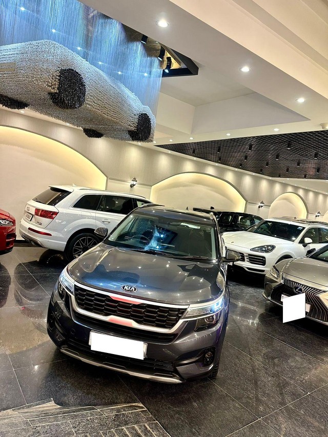 Second-hand 2020 Kia Seltos HTK G for sale in New Delhi-4