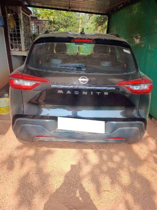 Second-hand 2024 Nissan Magnite Kuro AMT for sale in Jagdalpur-1