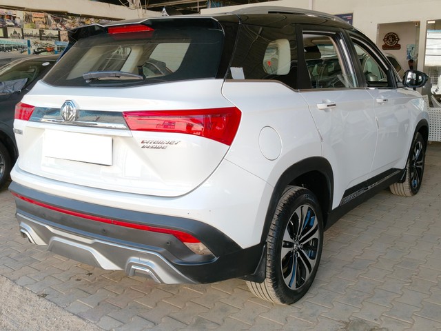 Second-hand 2021 MG Hector Sharp AT BSIV for sale in Bangalore-7