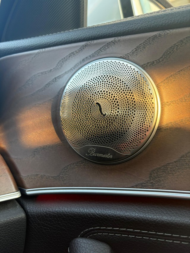 Second-hand 2019 Mercedes-Benz E-Class Exclusive E 220 d BSIV for sale in New Delhi-5