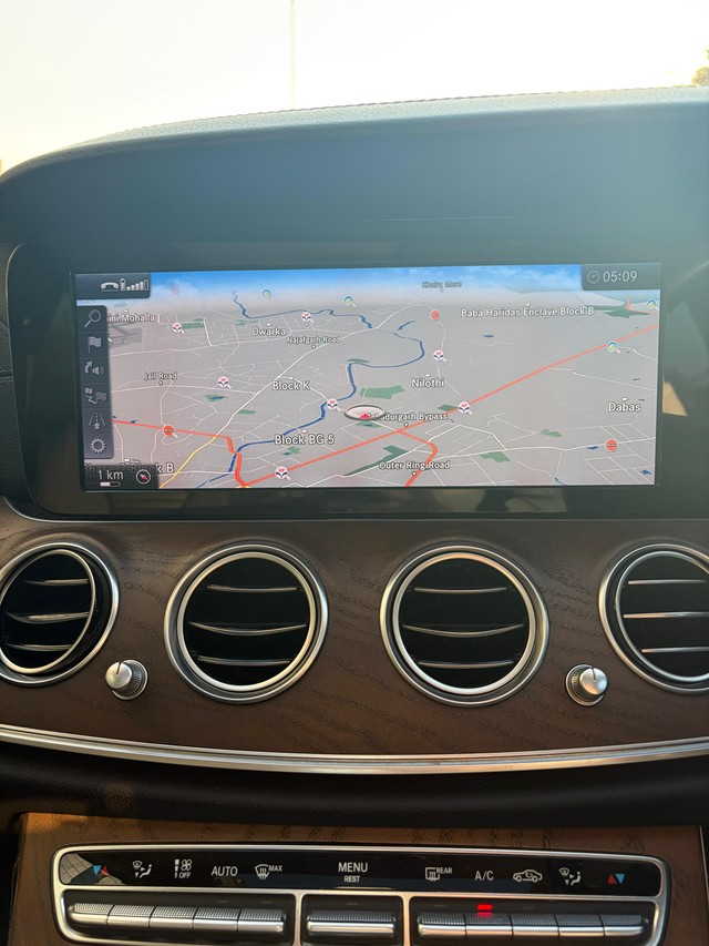 Second-hand 2019 Mercedes-Benz E-Class Exclusive E 220 d BSIV for sale in New Delhi-10