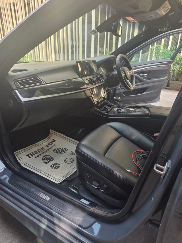 BMW 5 Series 520d Sedan Second-hand 2010 BMW 5 Series 520d Sedan for sale in Mumbai-16