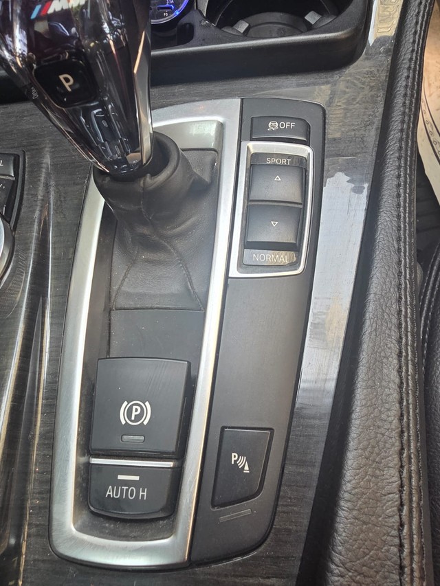 BMW 5 Series 520d Sedan Second-hand 2010 BMW 5 Series 520d Sedan for sale in Mumbai-10