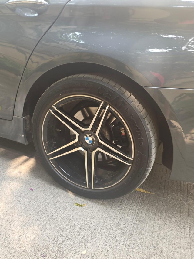 BMW 5 Series 520d Sedan Second-hand 2010 BMW 5 Series 520d Sedan for sale in Mumbai-6