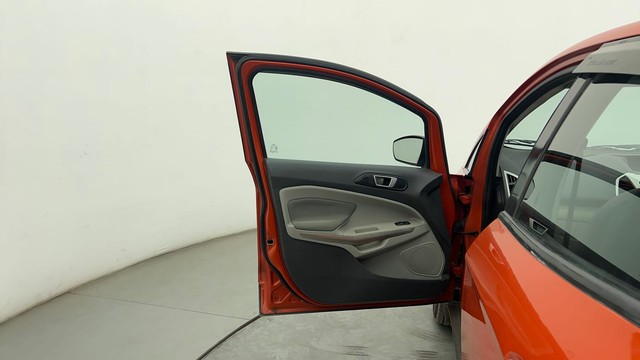 Second-hand 2015 Ford Ecosport 1.5 TDCi Trend BSIV for sale in Chennai-23