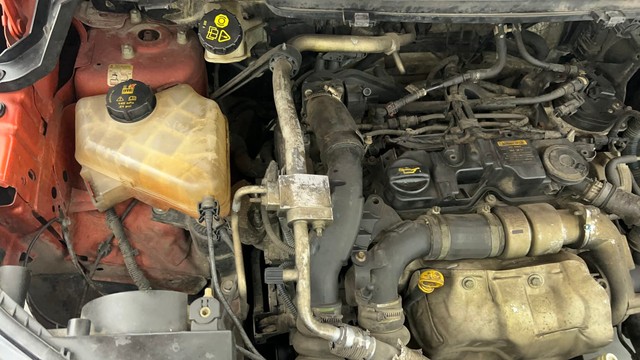 Second-hand 2015 Ford Ecosport 1.5 TDCi Trend BSIV for sale in Chennai-29