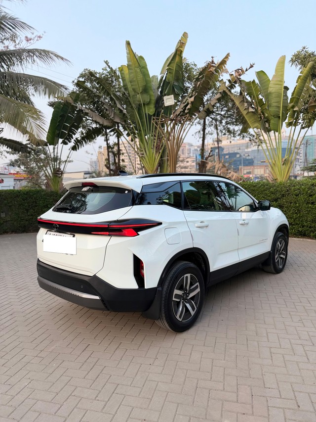 Second-hand 2024 Tata Harrier Adventure Plus AT for sale in Surat-9