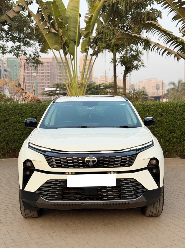 Second-hand 2024 Tata Harrier Adventure Plus AT for sale in Surat-4
