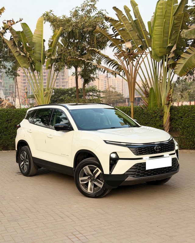 Second-hand 2024 Tata Harrier Adventure Plus AT for sale in Surat-13